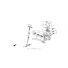 Front brake master cylinder