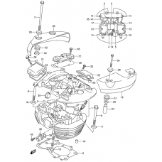 Rear cylinder head