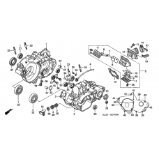 Crankcase              

                  CR250R2