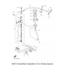 Rear master cylinder