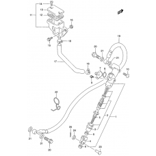 Rear master cylinder