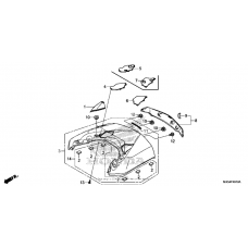 Rear center top cover