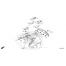 Rear center top cover