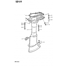 Drive shaft housing