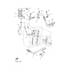 Rear master cylinder