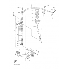 Rear master cylinder