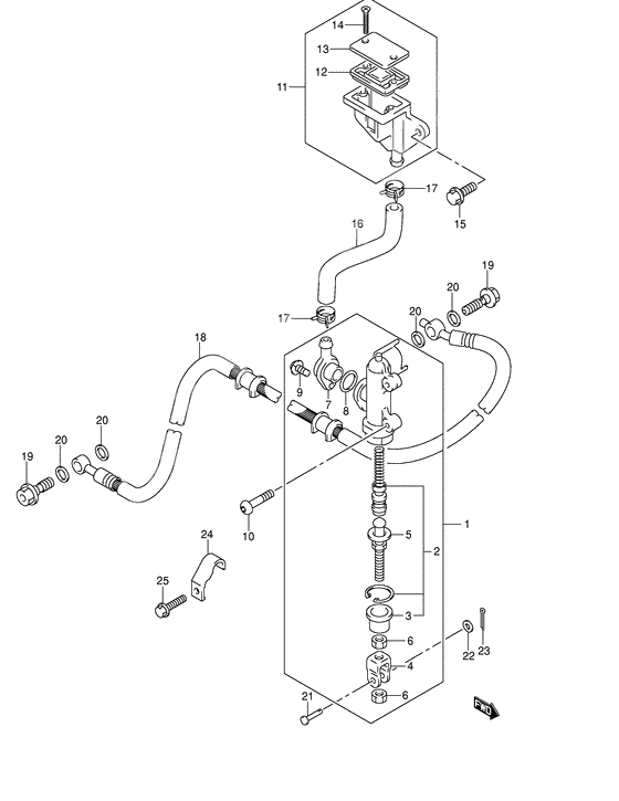 Rear master cylinder