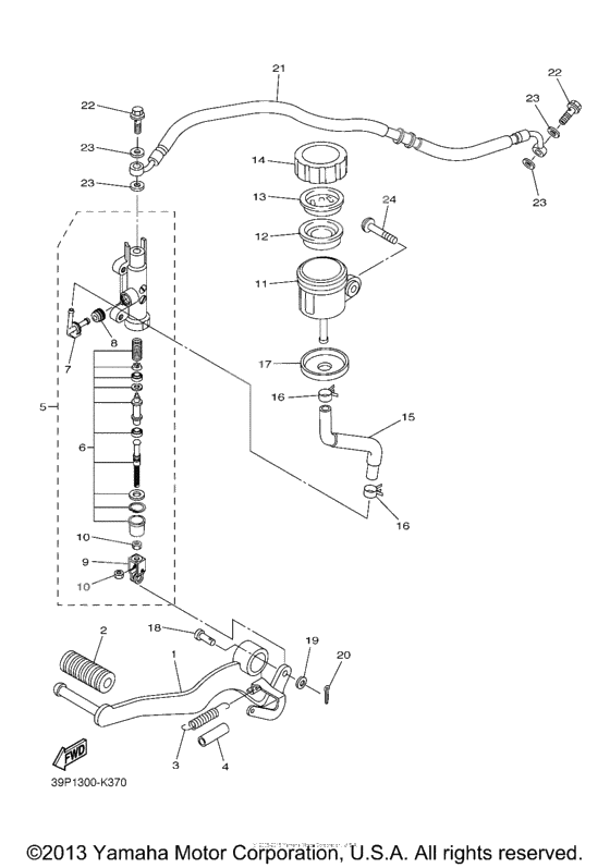 Rear master cylinder