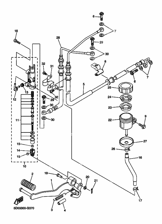 Rear master cylinder