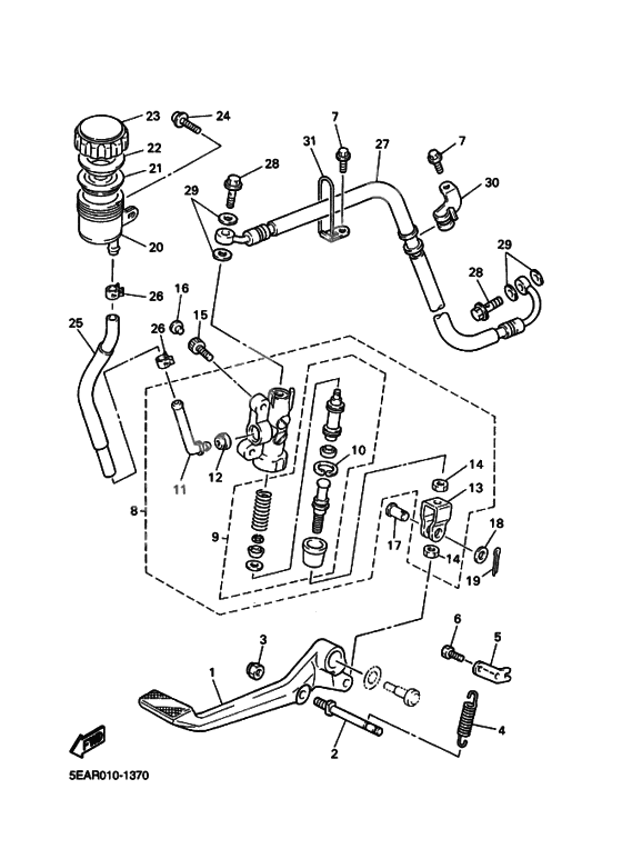 Rear master cylinder